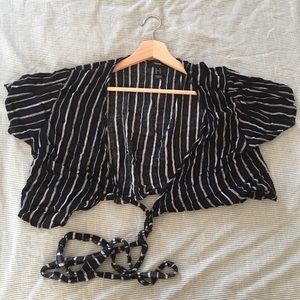Tie-Front Striped Crop Top 2x